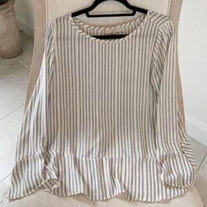 Beautiful Loft Blouse with bell sleeves